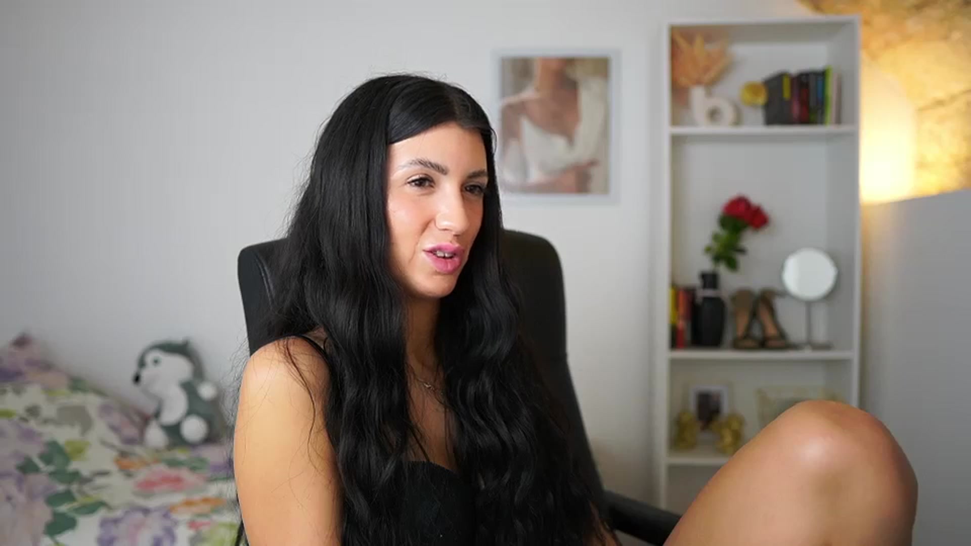 Gallery image thumbnail from Julia_Roca's myfreecams stream on, 03/29/2024, 14:59 image 14 of 20