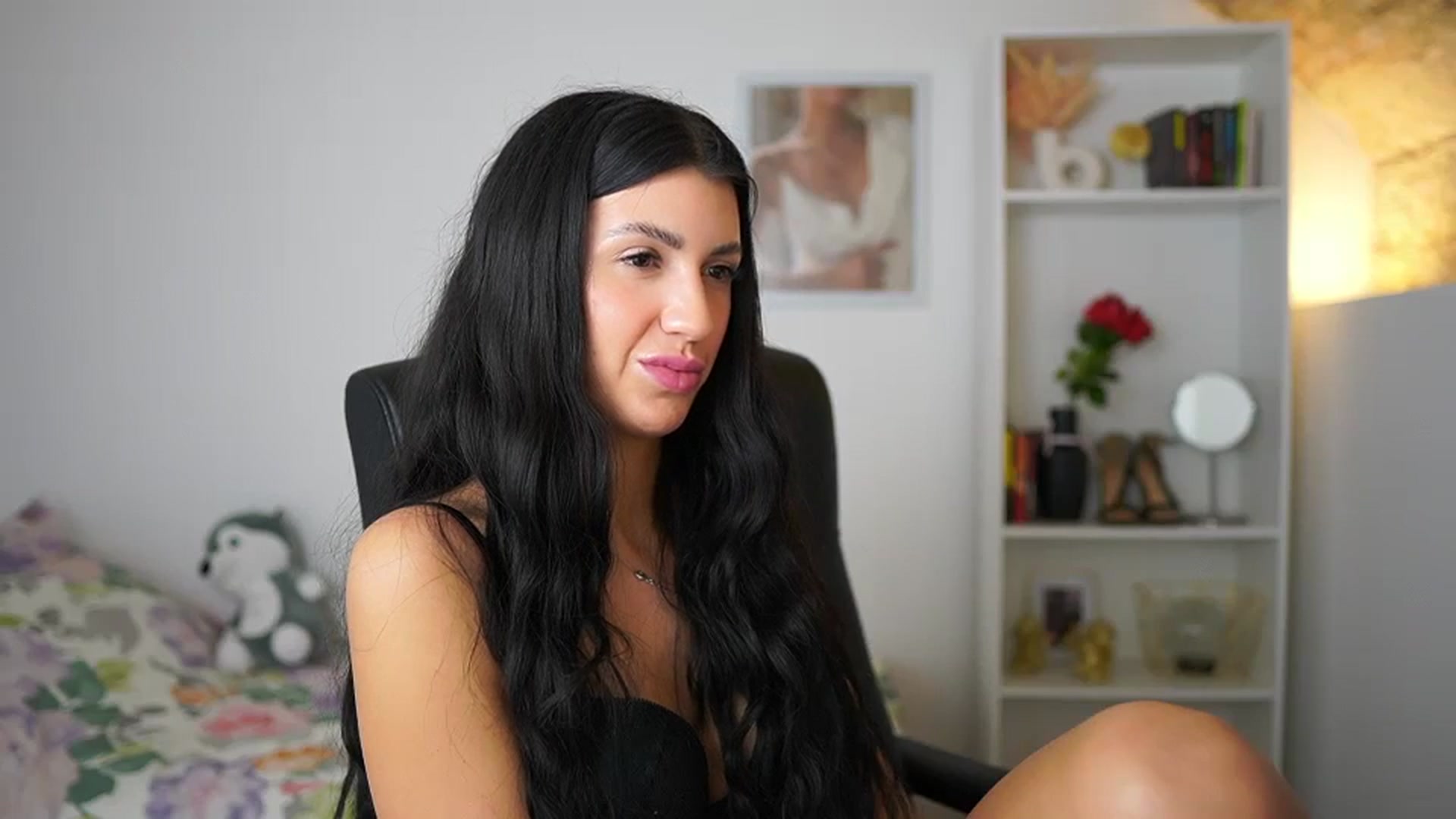 Gallery image thumbnail from Julia_Roca's myfreecams stream on, 03/29/2024, 14:59 image 9 of 20
