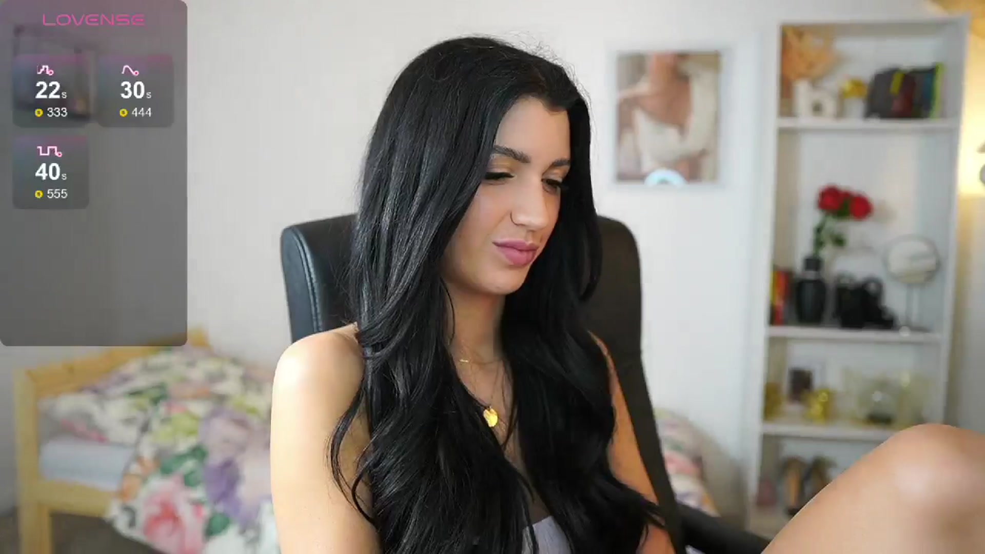 Gallery image thumbnail from Julia_Roca's myfreecams stream on, 05/15/2024, 14:07 image 17 of 20