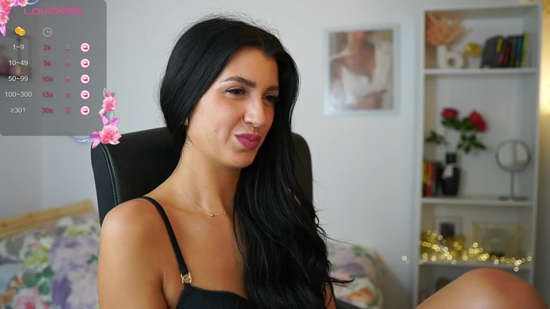 Gallery image thumbnail from Julia_Roca's myfreecams stream on, 05/18/2024, 13:21 image 2 of 20