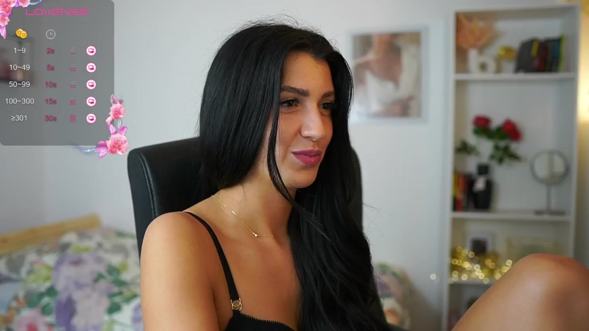 Gallery image thumbnail from Julia_Roca's myfreecams stream on, 05/18/2024, 13:21 image 8 of 20