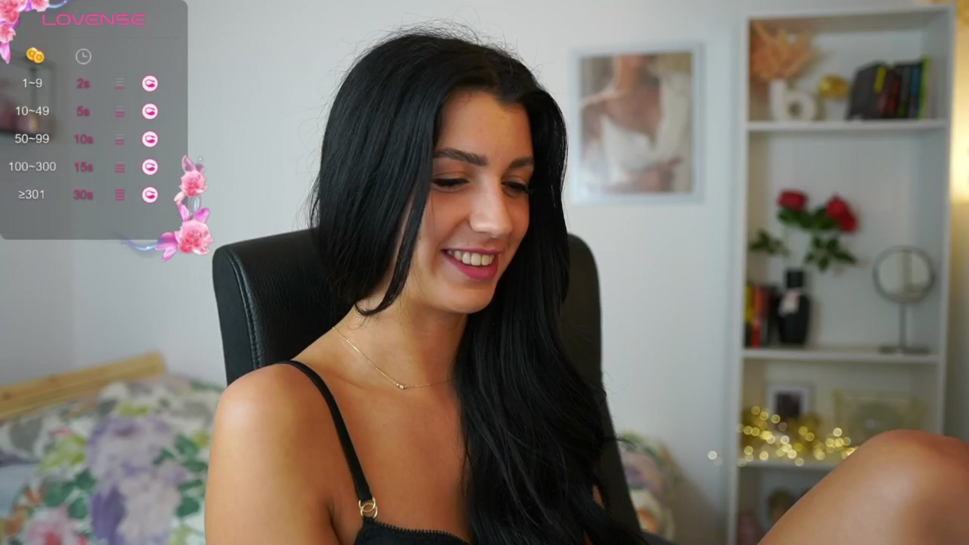 Gallery image thumbnail from Julia_Roca's myfreecams stream on, 05/18/2024, 13:21 image 6 of 20