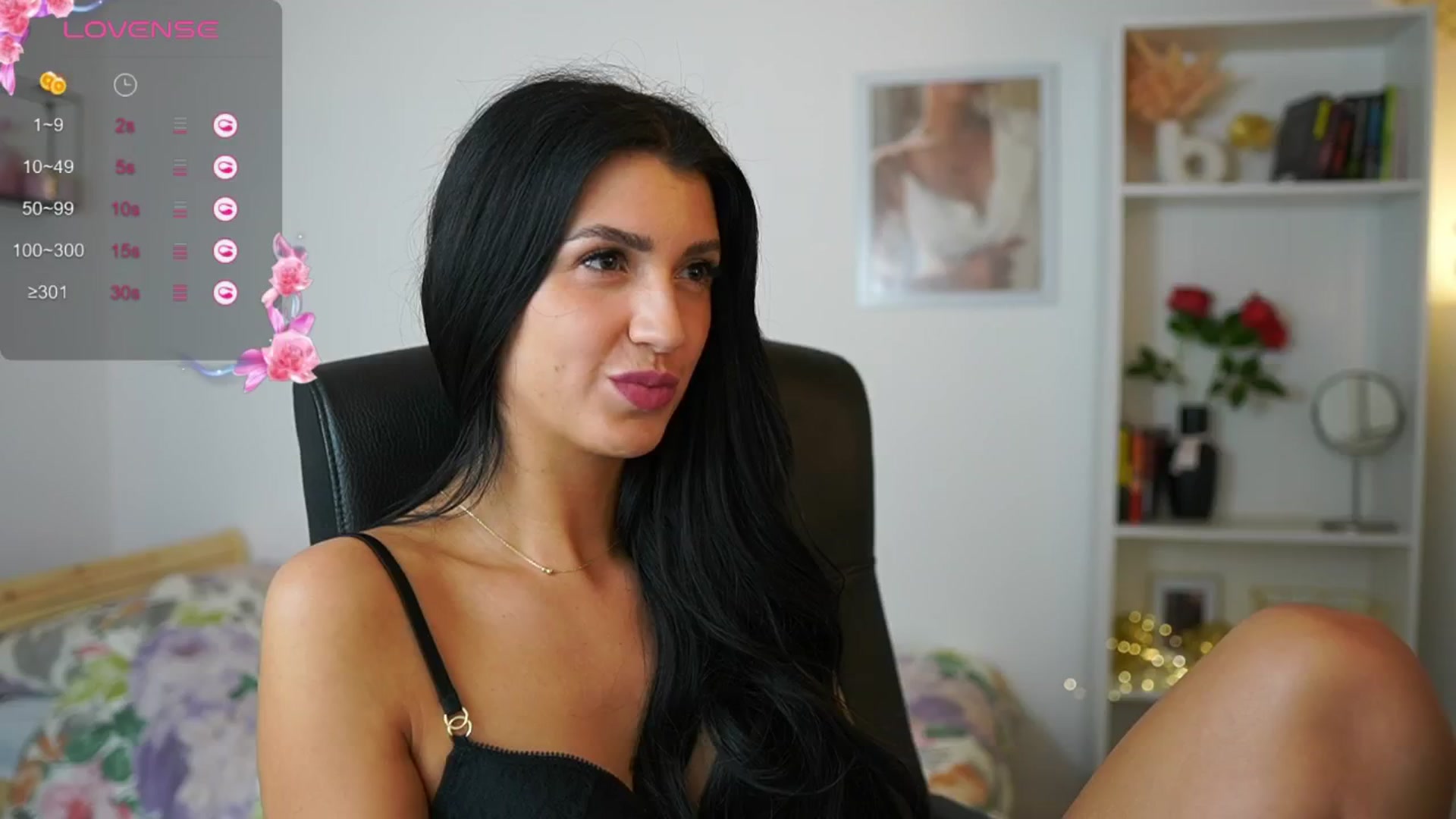 Gallery image thumbnail from Julia_Roca's myfreecams stream on, 05/18/2024, 13:21 image 18 of 20