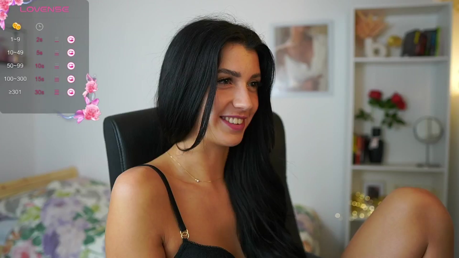 Gallery image thumbnail from Julia_Roca's myfreecams stream on, 05/18/2024, 13:21 image 7 of 20