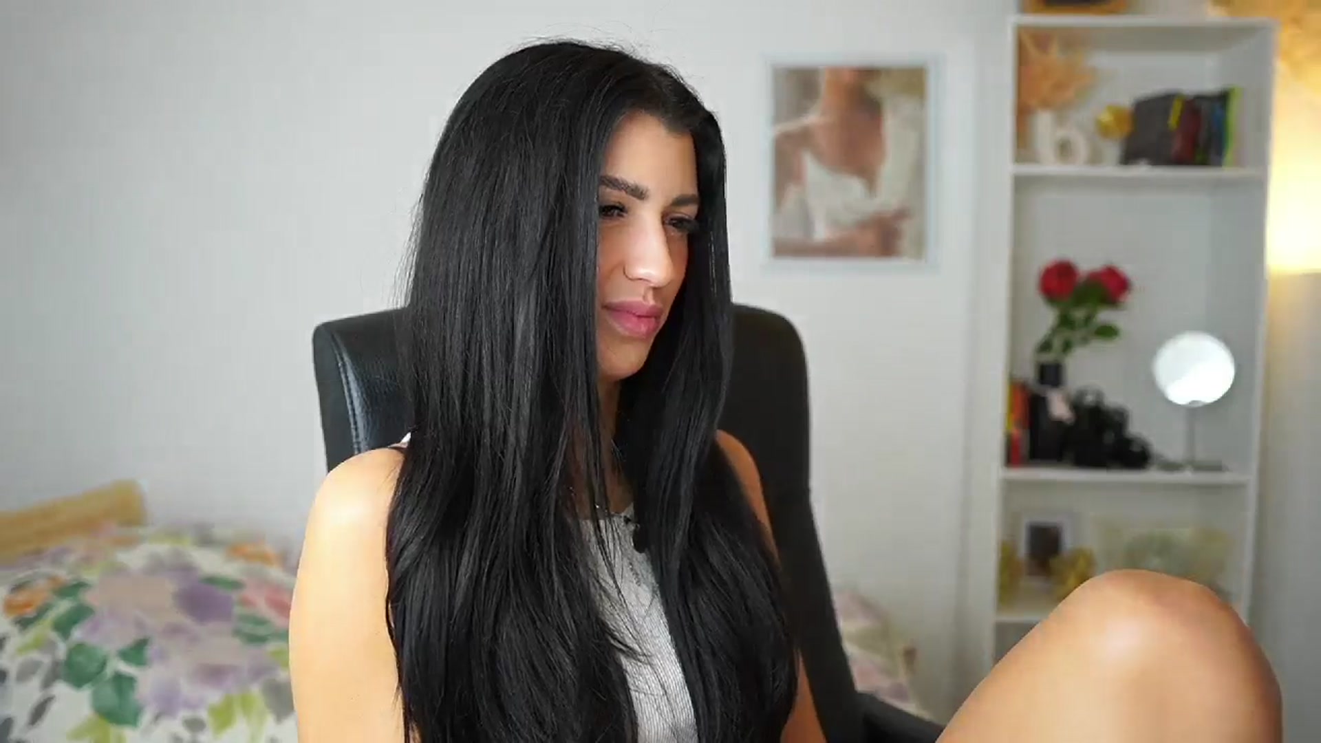 Gallery image thumbnail from Julia_Roca's myfreecams stream on, 06/01/2024, 10:16 image 2 of 20