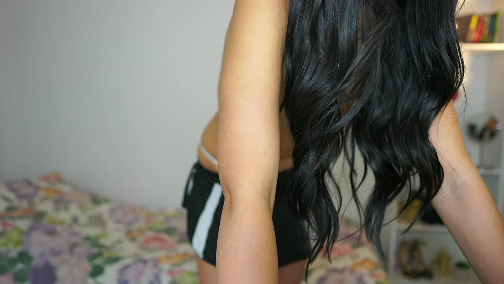 Gallery image thumbnail from Julia_Roca's myfreecams stream on, 06/21/2024, 15:38 image 18 of 20