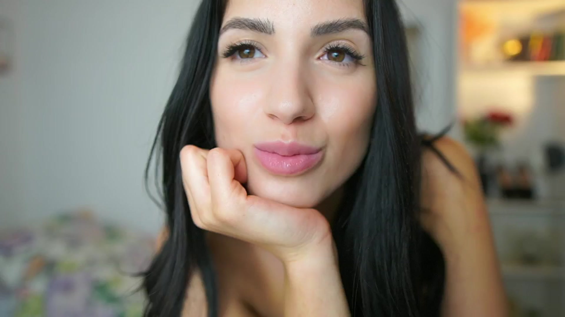 Gallery image thumbnail from Julia_Roca's myfreecams stream on, 06/22/2024, 17:39 image 17 of 20