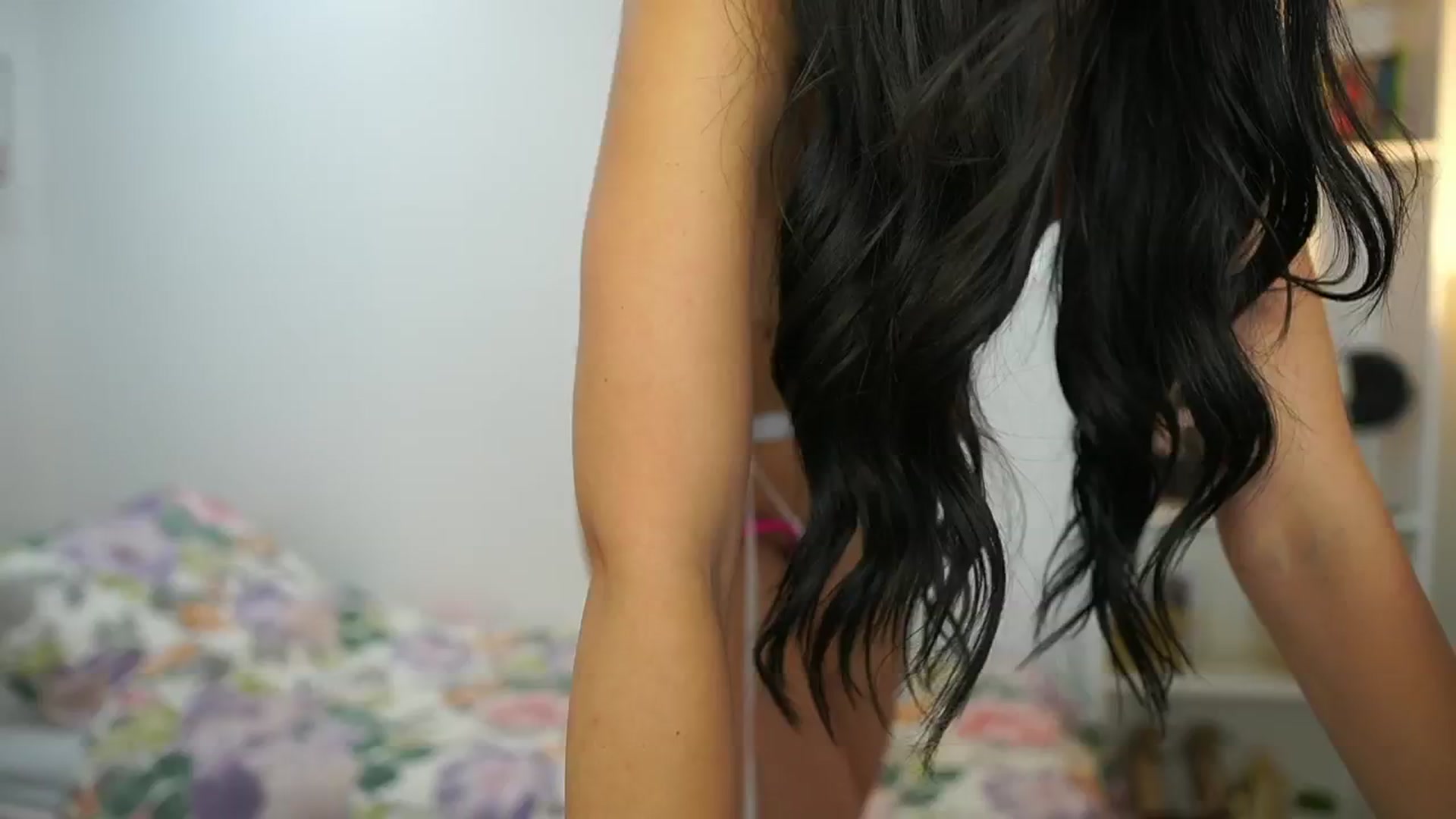 Gallery image thumbnail from Julia_Roca's myfreecams stream on, 06/27/2024, 15:59 image 20 of 20