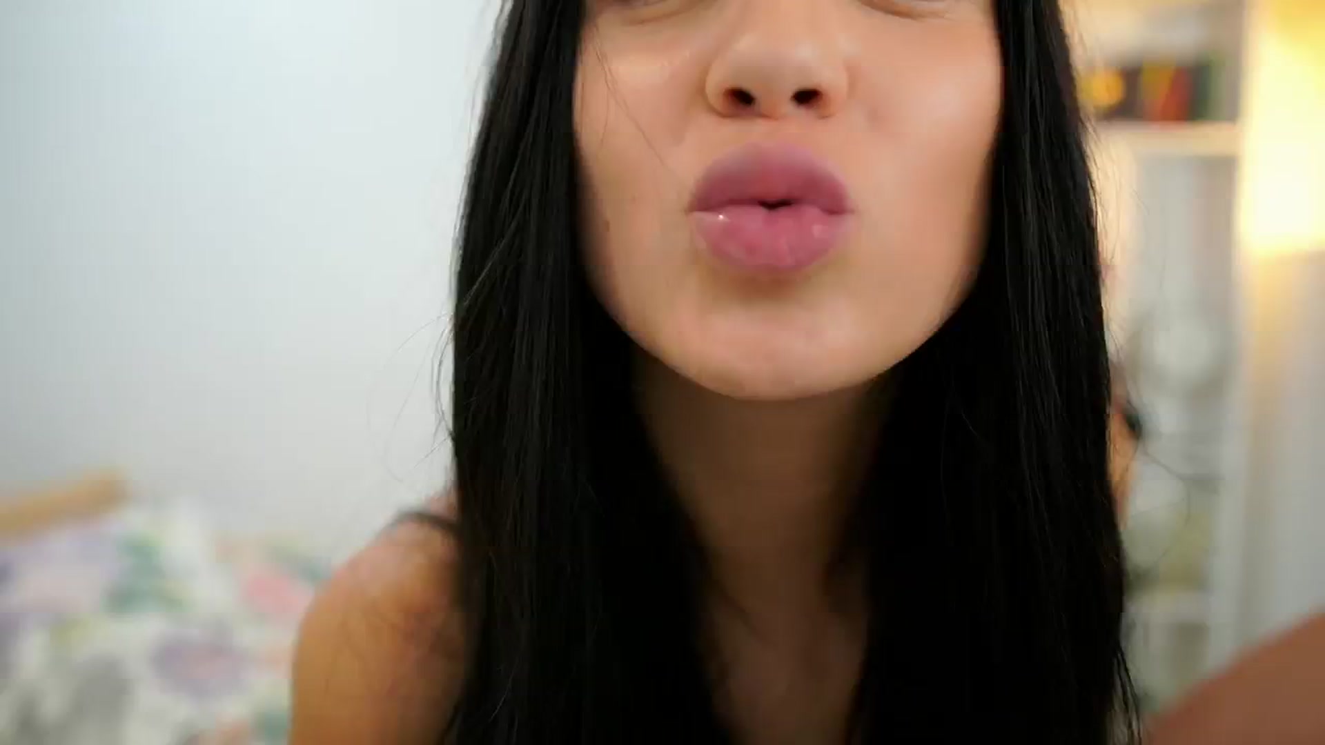 Gallery image thumbnail from Julia_Roca's myfreecams stream on, 06/30/2024, 10:58 image 16 of 20