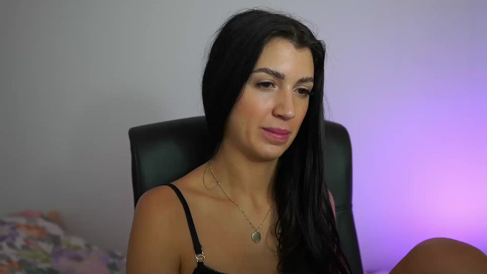 Gallery image thumbnail from Julia_Roca's myfreecams stream on, 07/14/2024, 09:40 image 8 of 20