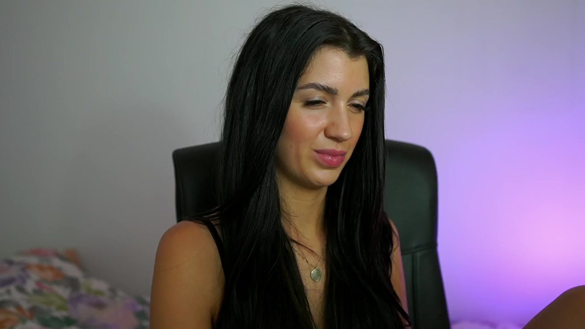 Gallery image thumbnail from Julia_Roca's myfreecams stream on, 07/14/2024, 11:06 image 3 of 20