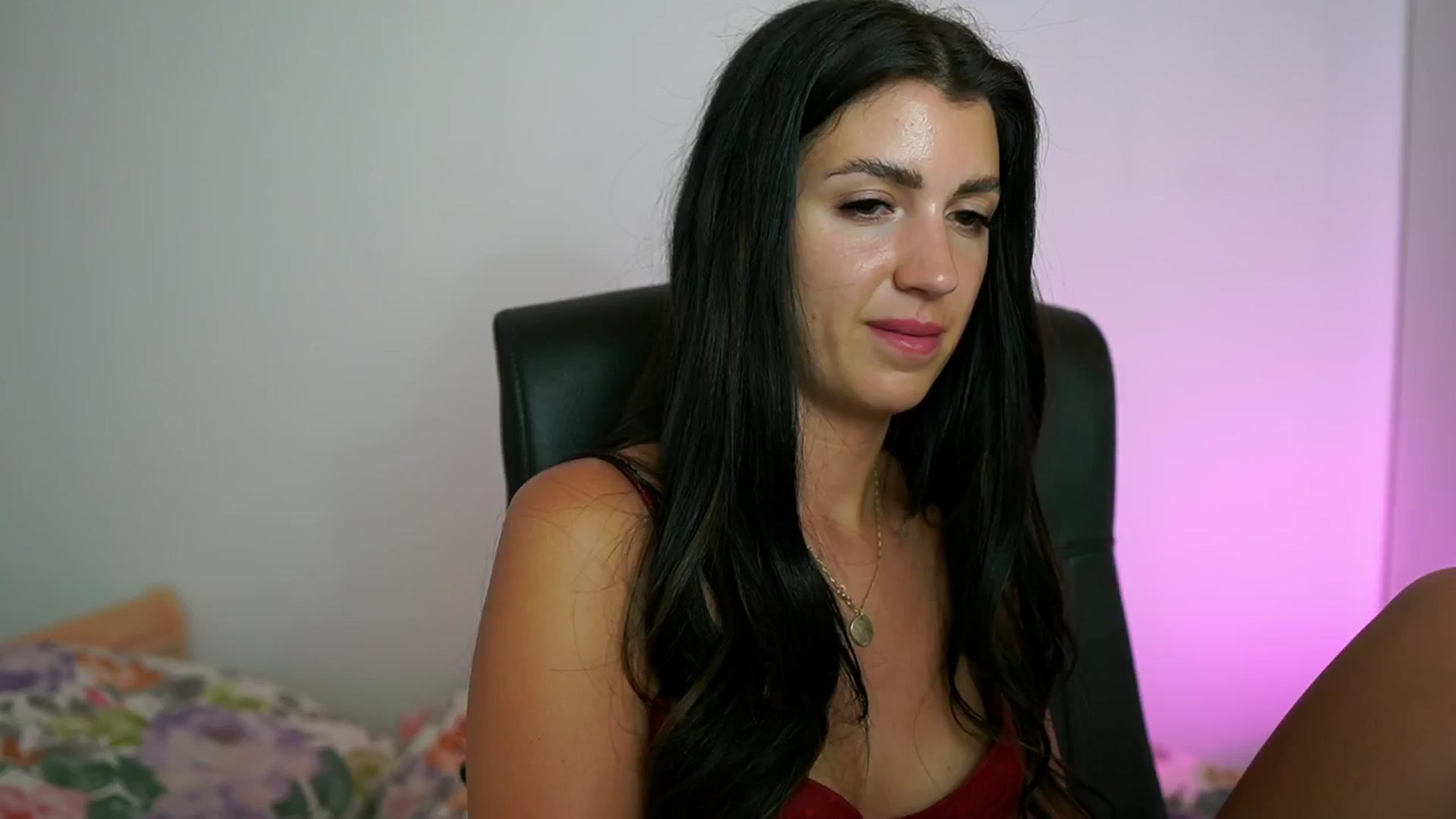 Gallery image thumbnail from Julia_Roca's myfreecams stream on, 07/20/2024, 18:12 image 8 of 20