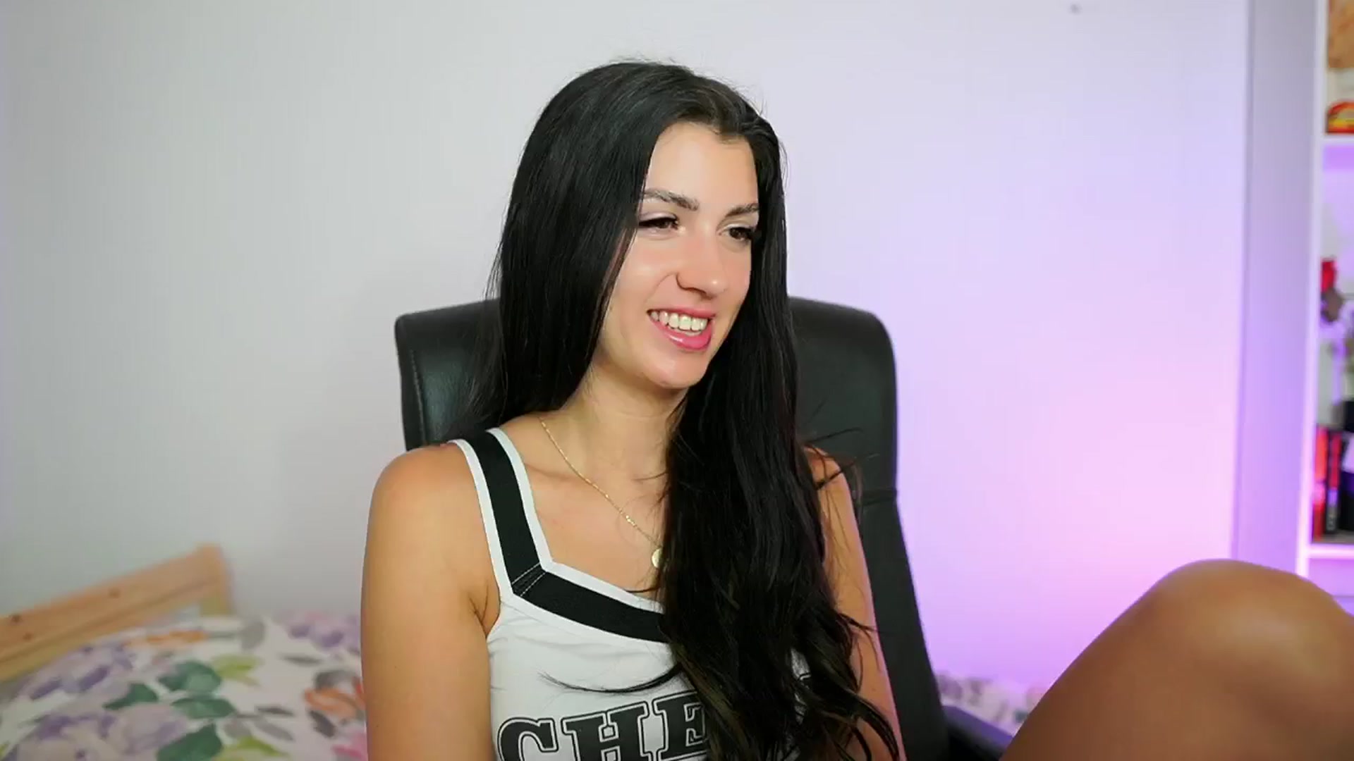 Gallery image thumbnail from Julia_Roca's myfreecams stream on, 07/21/2024, 13:49 image 1 of 20