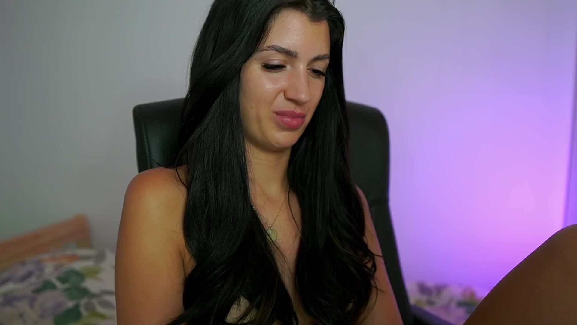 Gallery image thumbnail from Julia_Roca's myfreecams stream on, 07/21/2024, 15:08 image 19 of 20