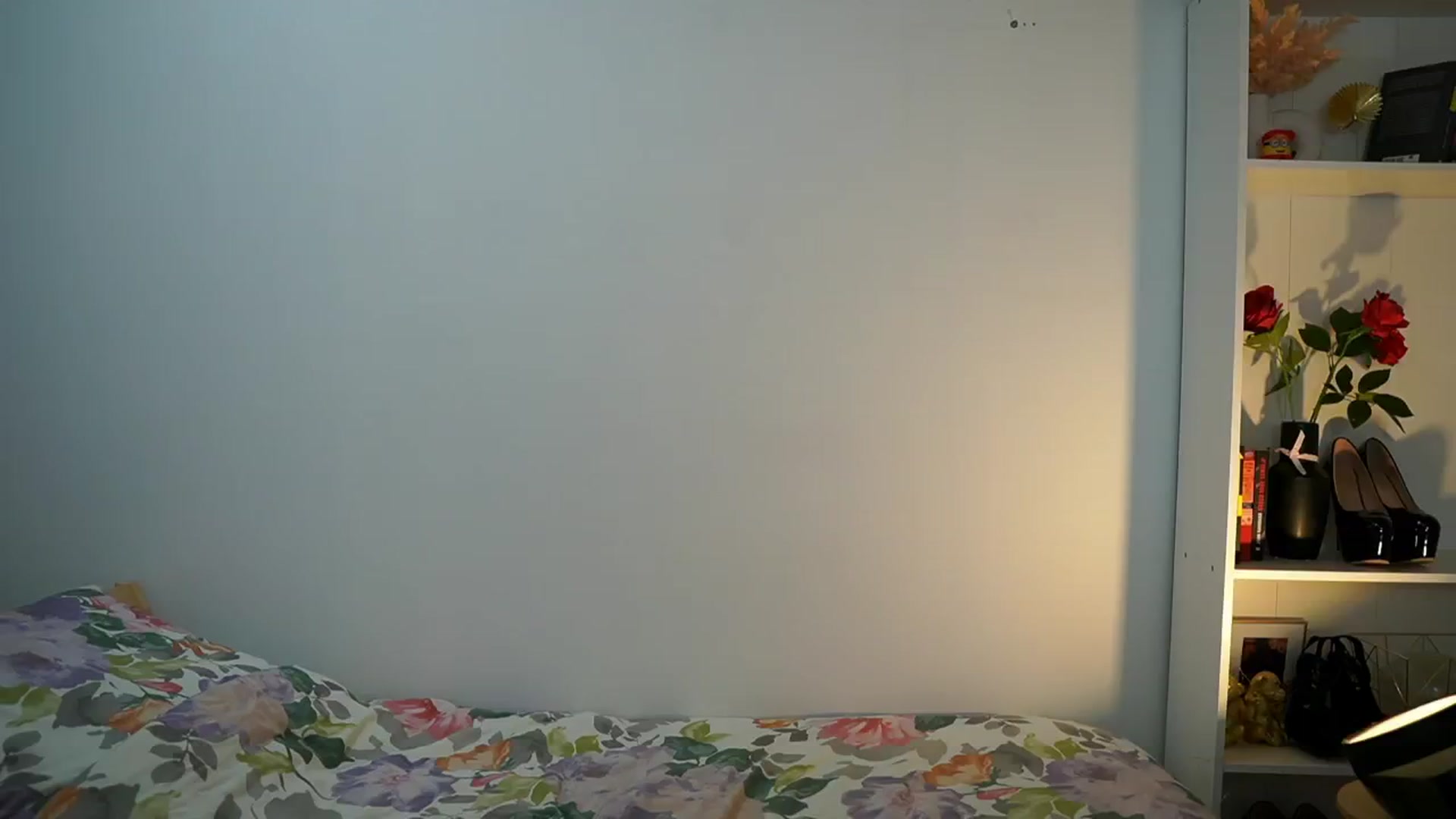 Gallery image thumbnail from Julia_Roca's myfreecams stream on, 07/27/2024, 15:12 image 14 of 20