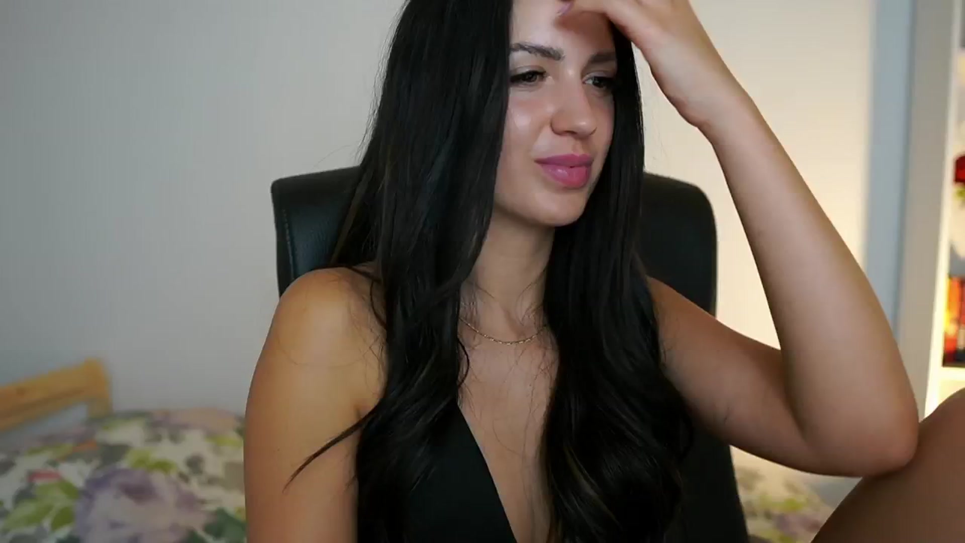 Gallery image thumbnail from Julia_Roca's myfreecams stream on, 07/28/2024, 15:31 image 19 of 20