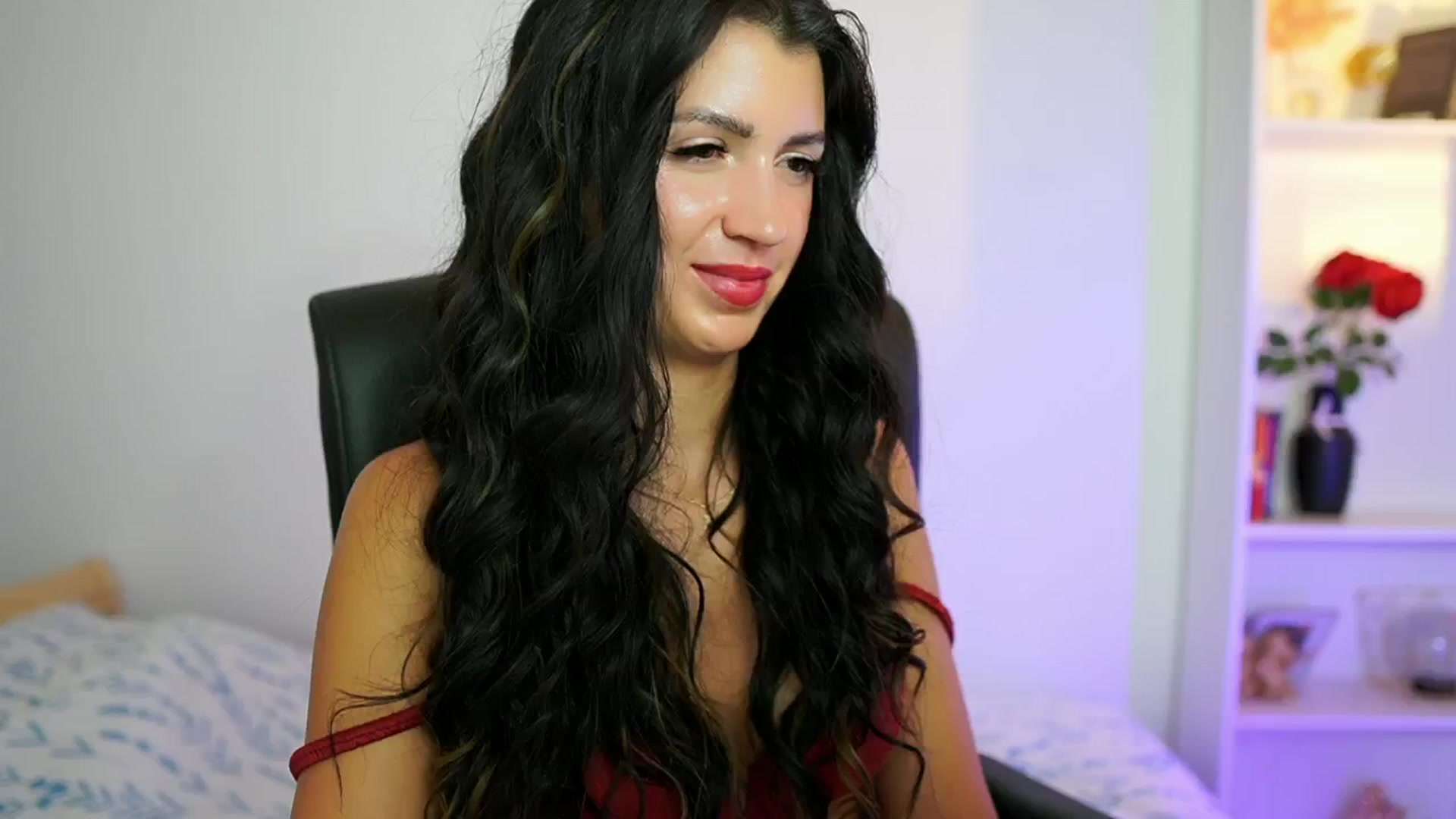 Gallery image thumbnail from Julia_Roca's myfreecams stream on, 08/15/2024, 15:55 image 9 of 20