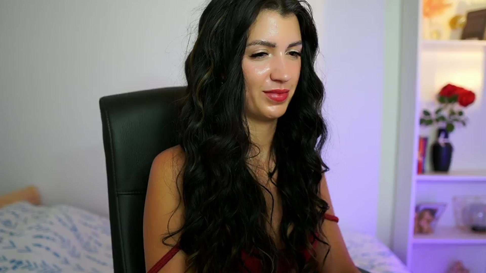 Gallery image thumbnail from Julia_Roca's myfreecams stream on, 08/15/2024, 15:55 image 8 of 20