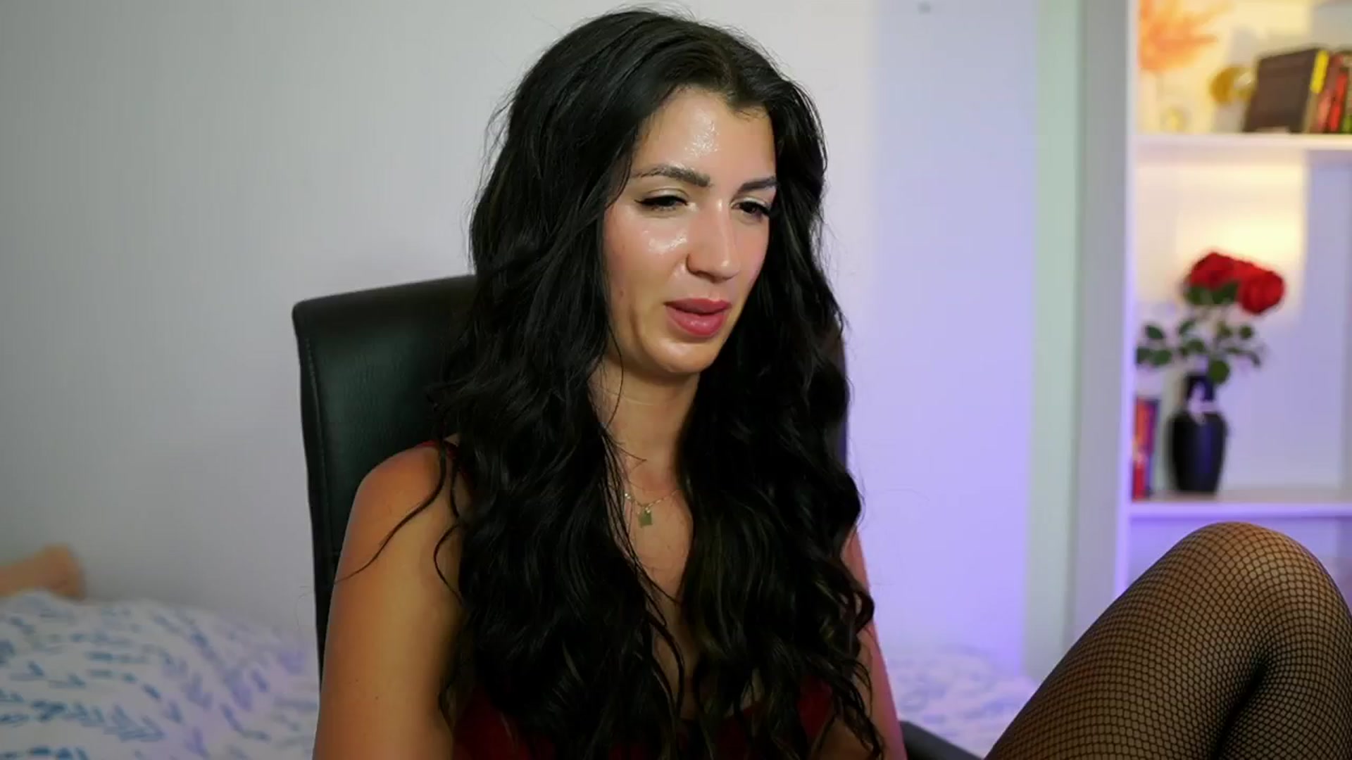 Gallery image thumbnail from Julia_Roca's myfreecams stream on, 08/15/2024, 18:00 image 6 of 20