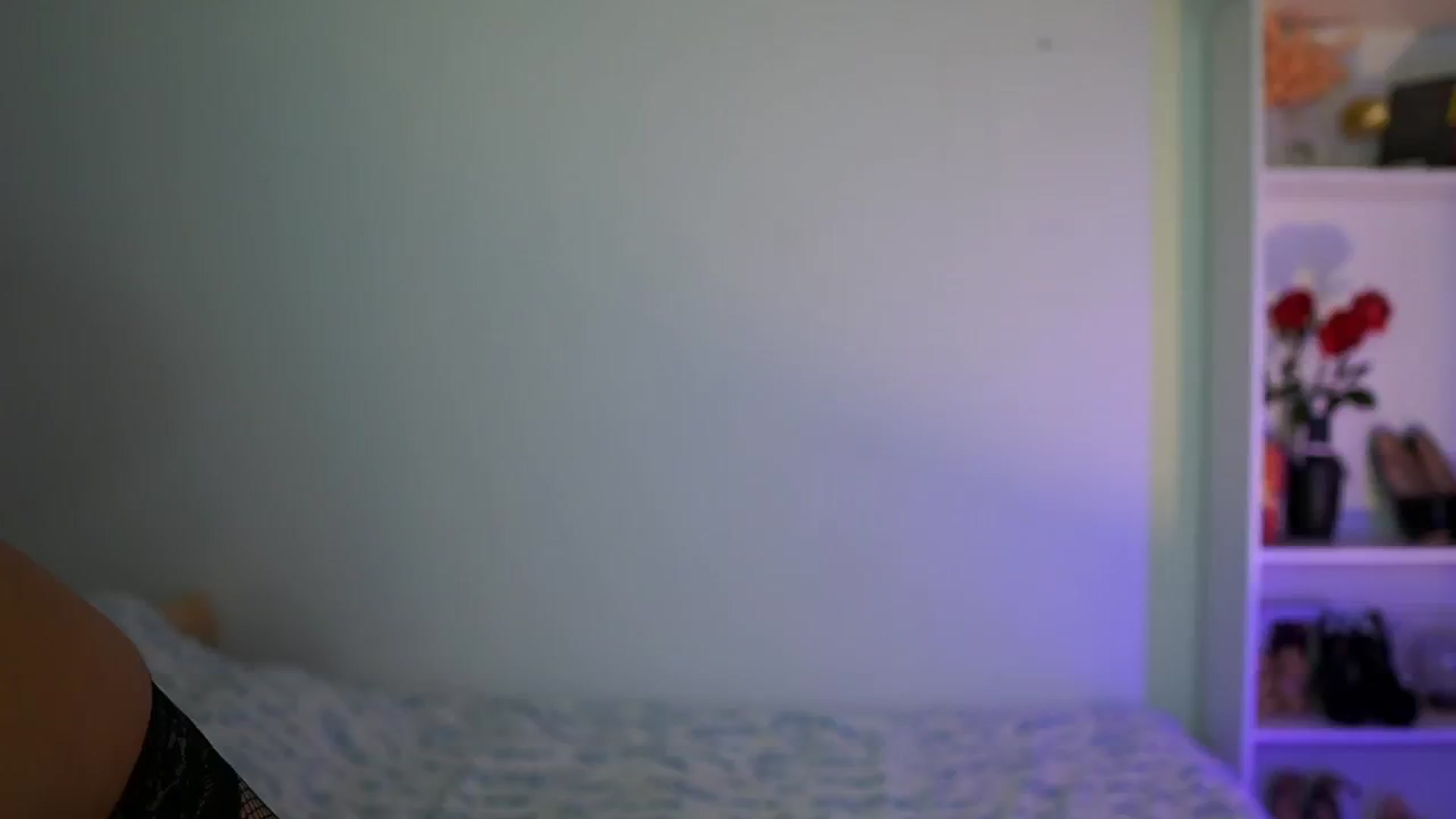 Gallery image thumbnail from Julia_Roca's myfreecams stream on, 08/22/2024, 18:17 image 7 of 20