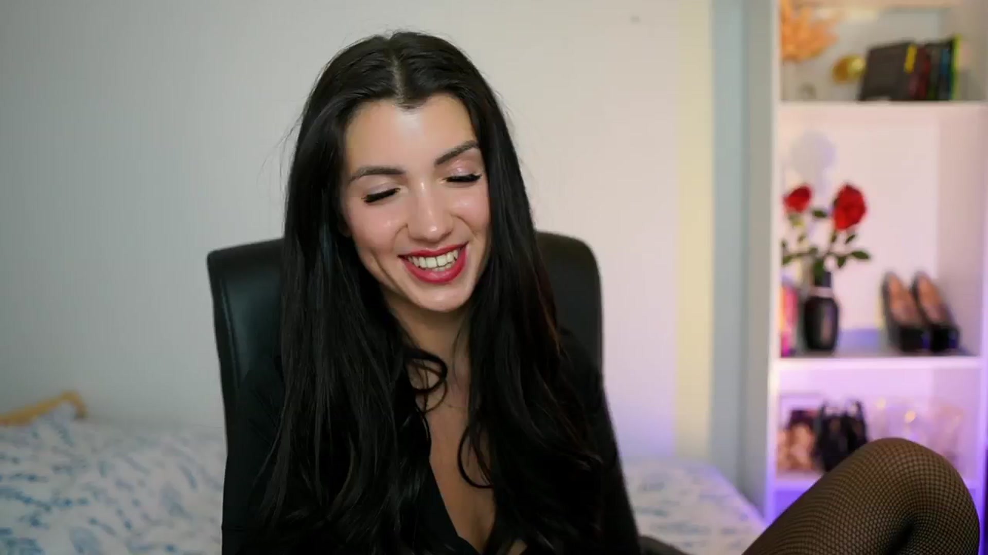 Gallery image thumbnail from Julia_Roca's myfreecams stream on, 09/01/2024, 13:10 image 1 of 20