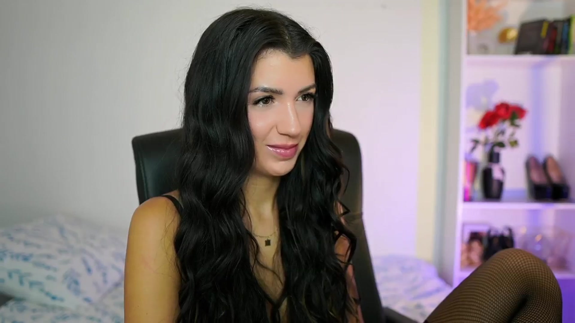 Gallery image thumbnail from Julia_Roca's myfreecams stream on, 09/07/2024, 09:02 image 5 of 20