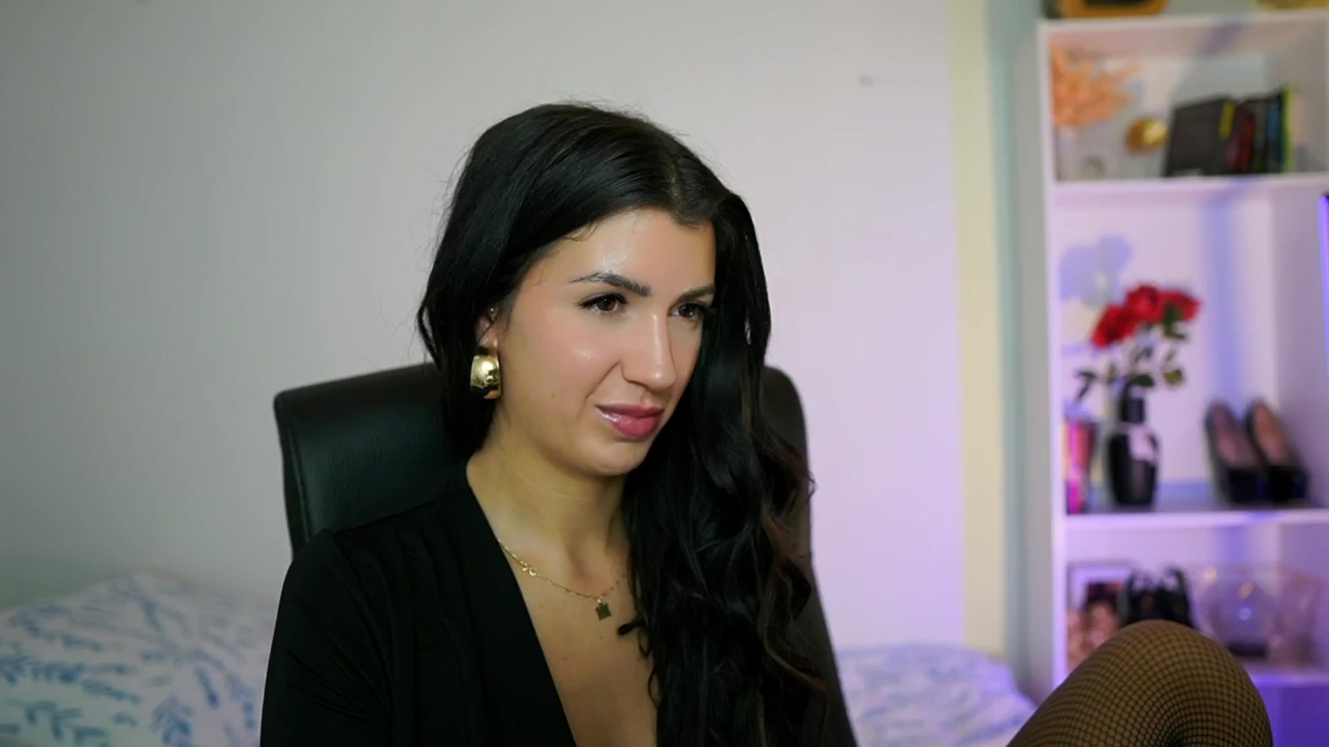 Gallery image thumbnail from Julia_Roca's myfreecams stream on, 09/07/2024, 10:30 image 8 of 20