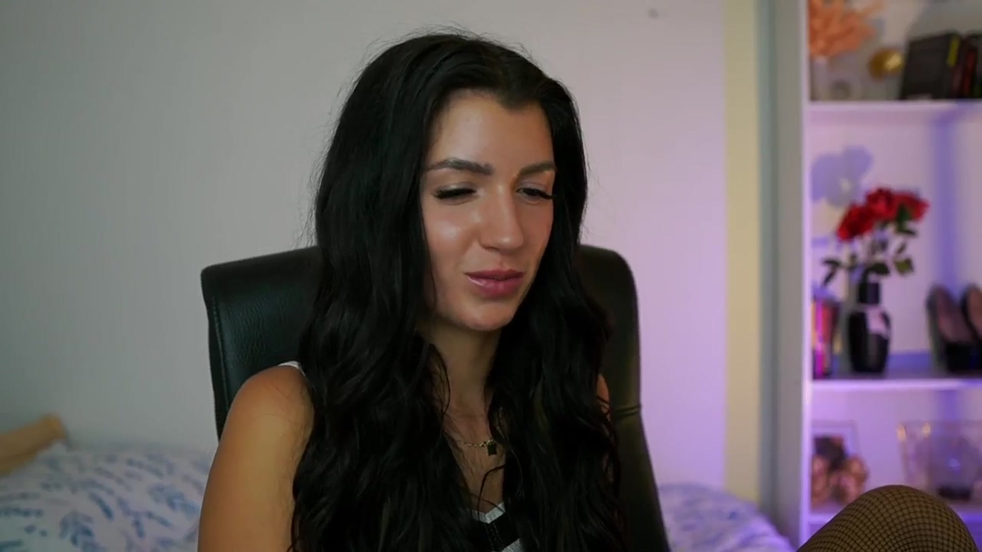 Gallery image thumbnail from Julia_Roca's myfreecams stream on, 09/07/2024, 14:57 image 4 of 20