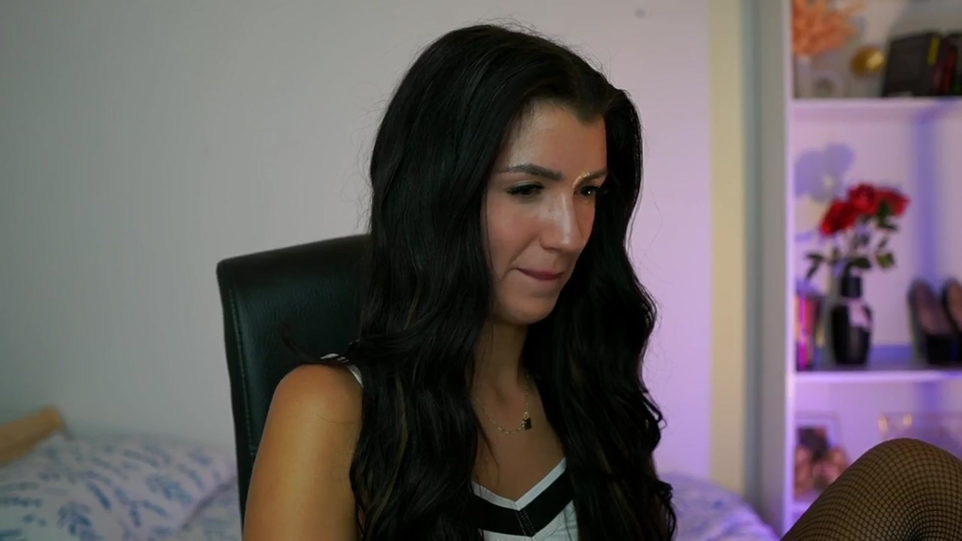 Gallery image thumbnail from Julia_Roca's myfreecams stream on, 09/07/2024, 14:57 image 14 of 20