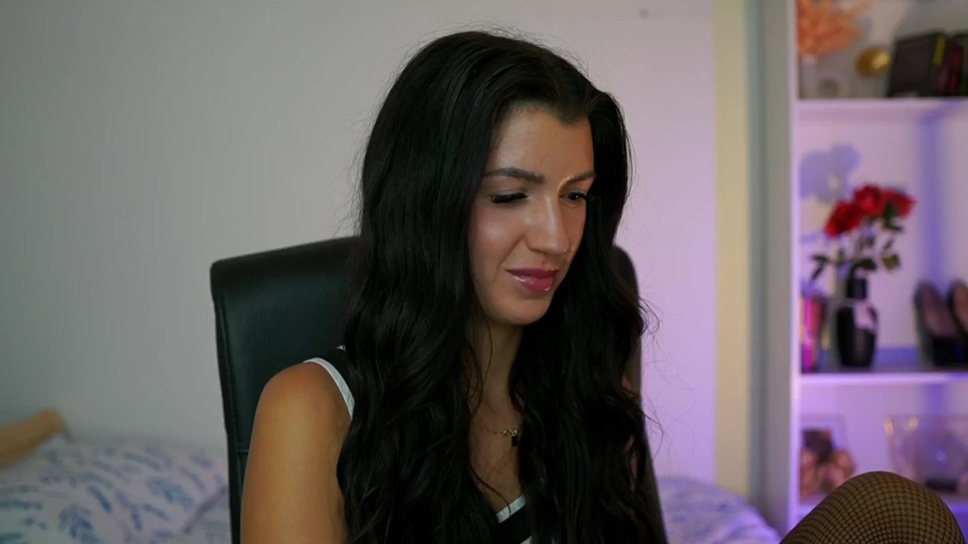Gallery image thumbnail from Julia_Roca's myfreecams stream on, 09/07/2024, 14:57 image 1 of 20