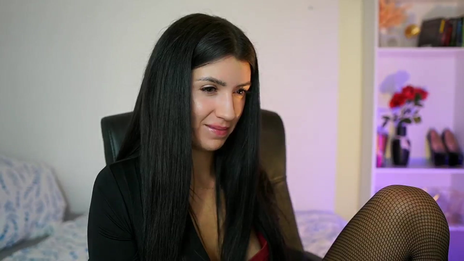 Gallery image thumbnail from Julia_Roca's myfreecams stream on, 09/11/2024, 14:57 image 5 of 20