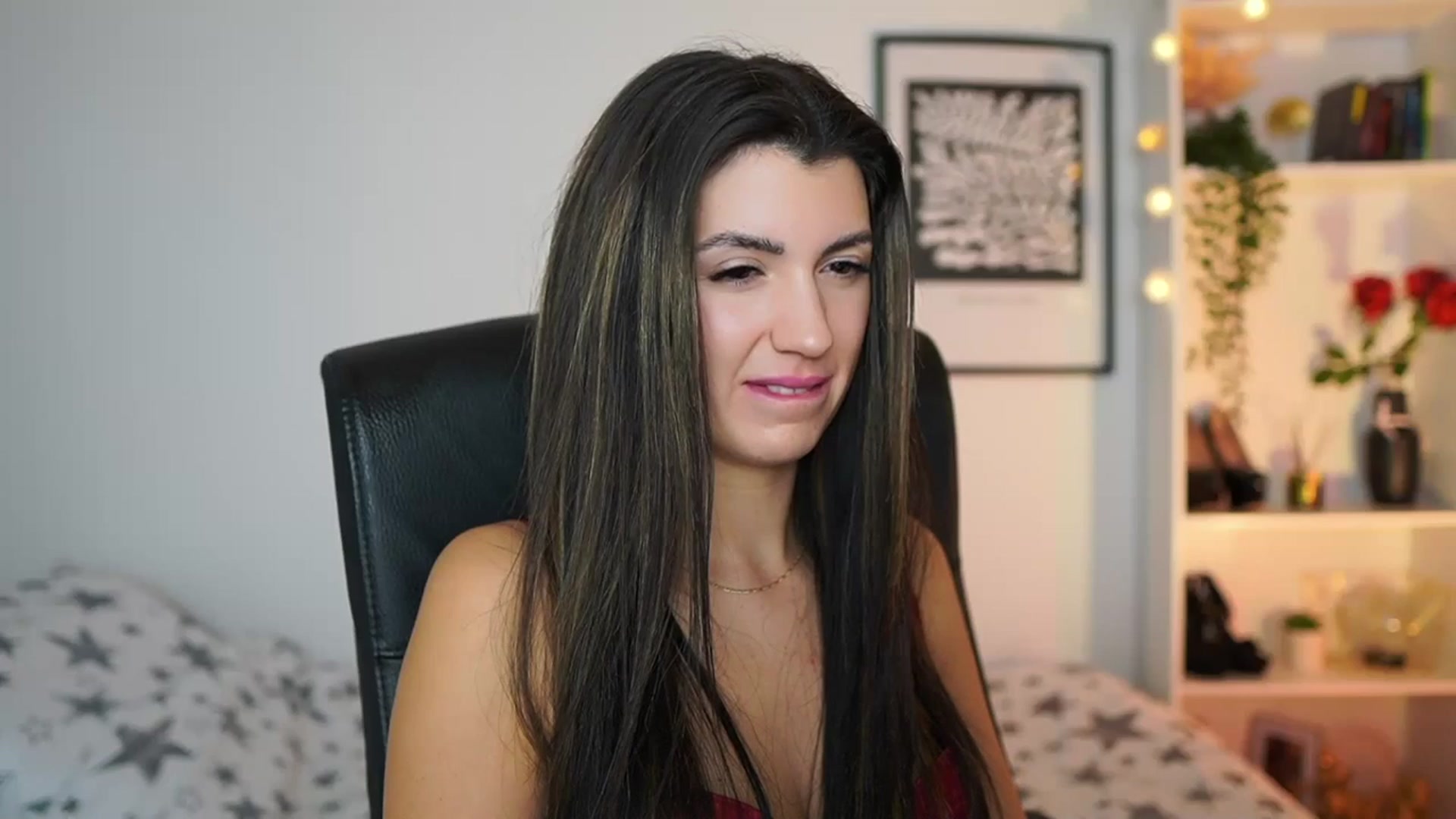 Gallery image thumbnail from Julia_Roca's myfreecams stream on, 12/29/2024, 13:18 image 20 of 20