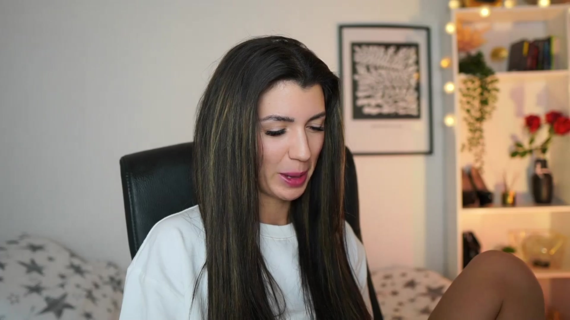 Gallery image thumbnail from Julia_Roca's myfreecams stream on, 12/29/2024, 13:18 image 8 of 20