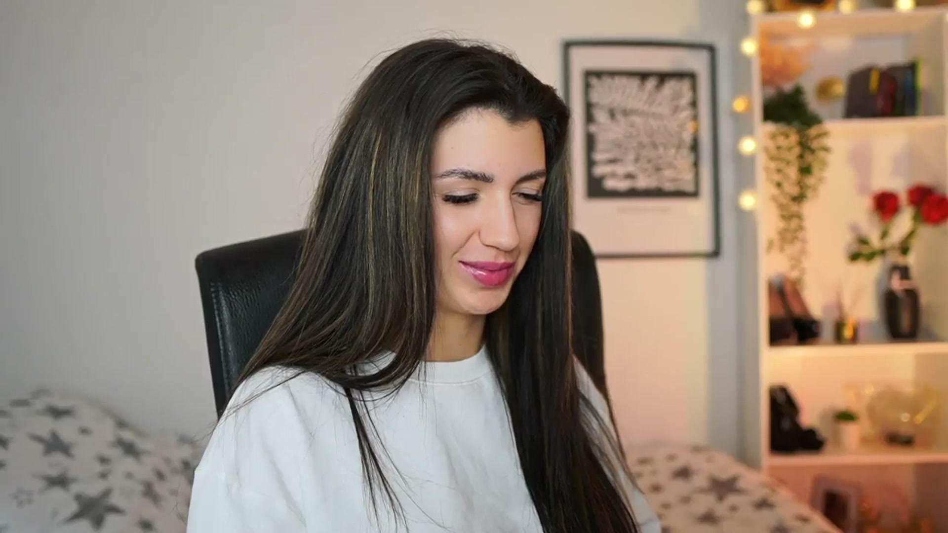 Gallery image thumbnail from Julia_Roca's myfreecams stream on, 12/29/2024, 13:18 image 2 of 20