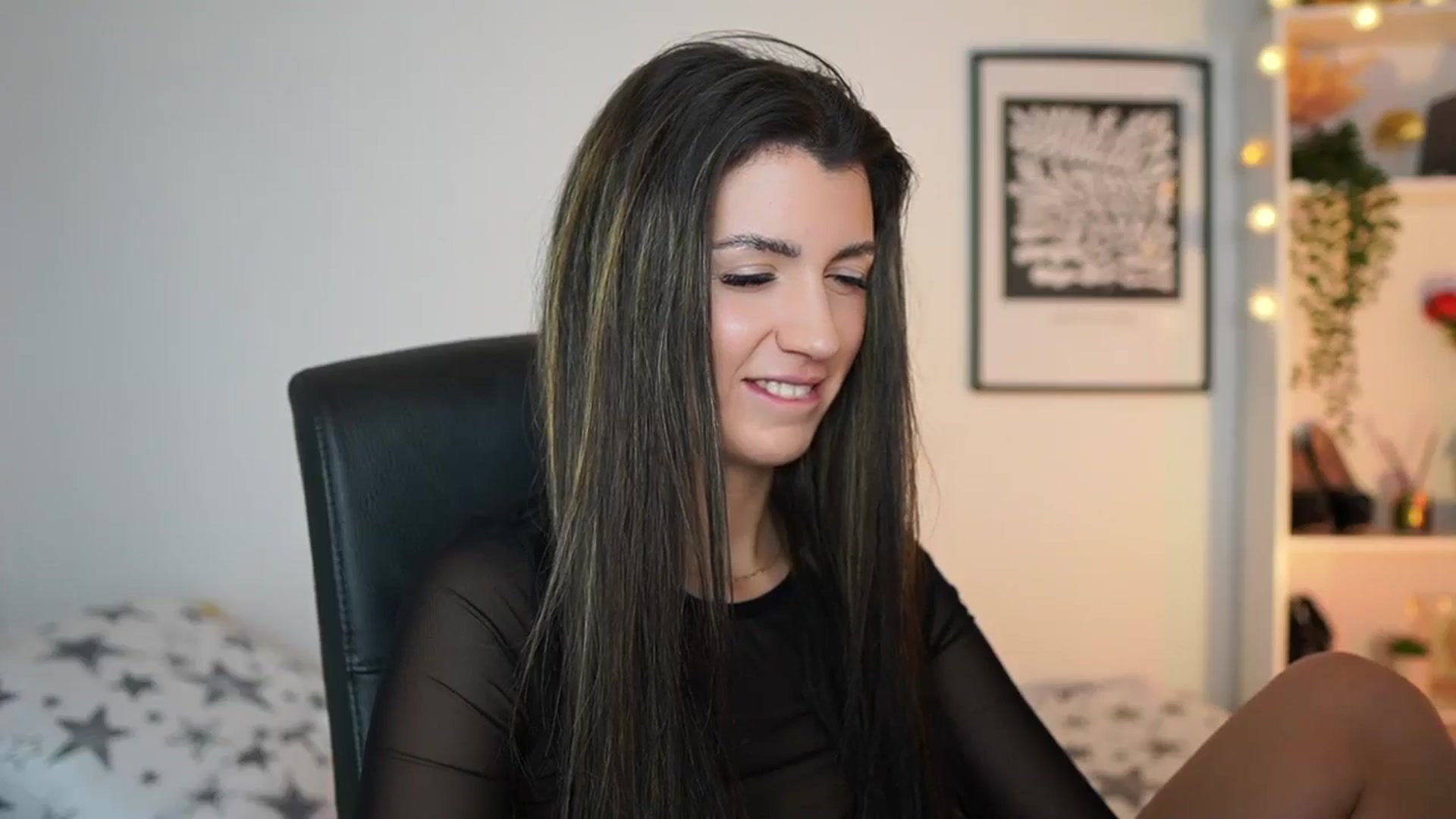 Gallery image thumbnail from Julia_Roca's myfreecams stream on, 12/30/2024, 15:55 image 11 of 20