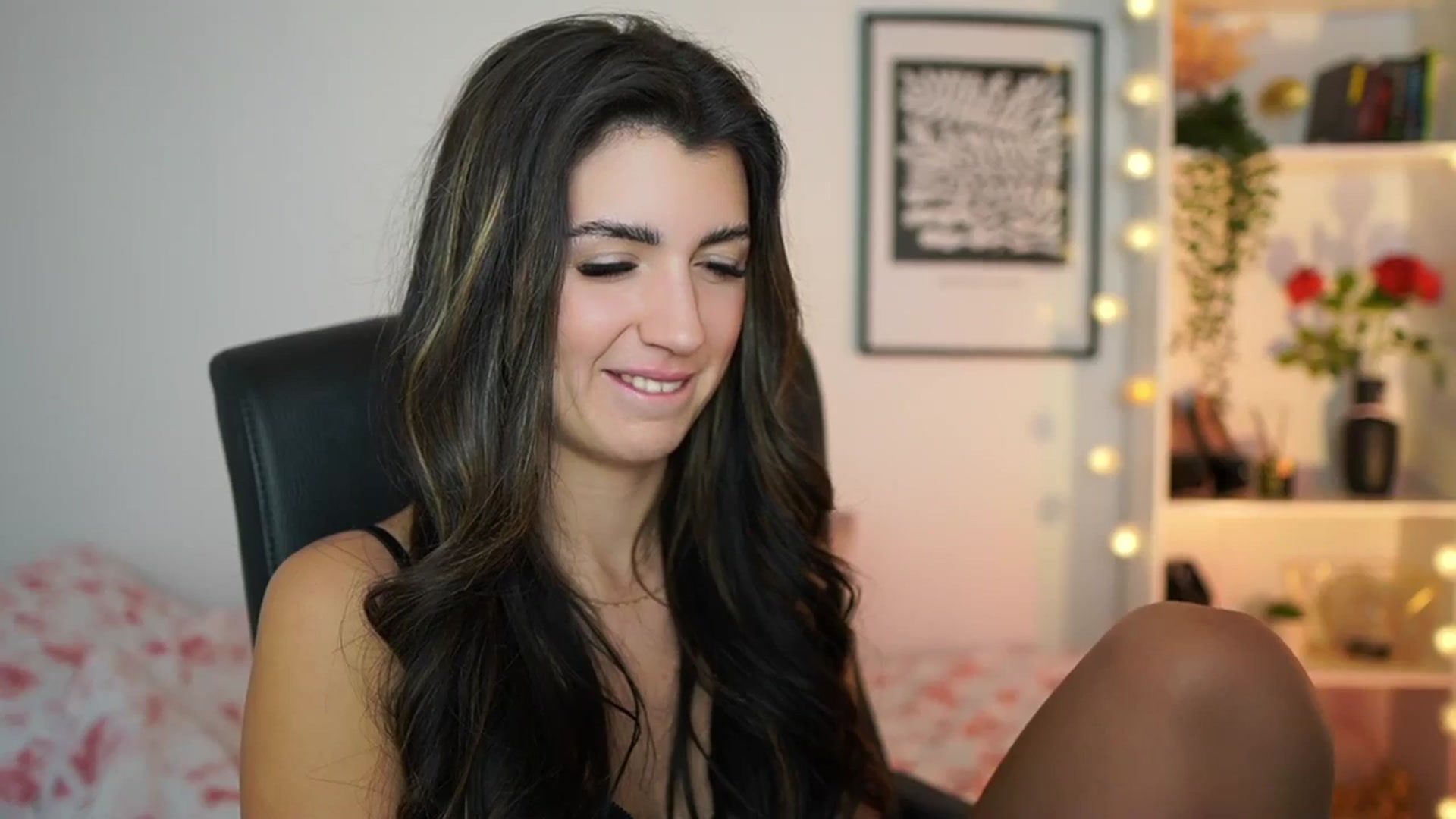 Gallery image thumbnail from Julia_Roca's myfreecams stream on, 01/04/2025, 18:52 image 5 of 20