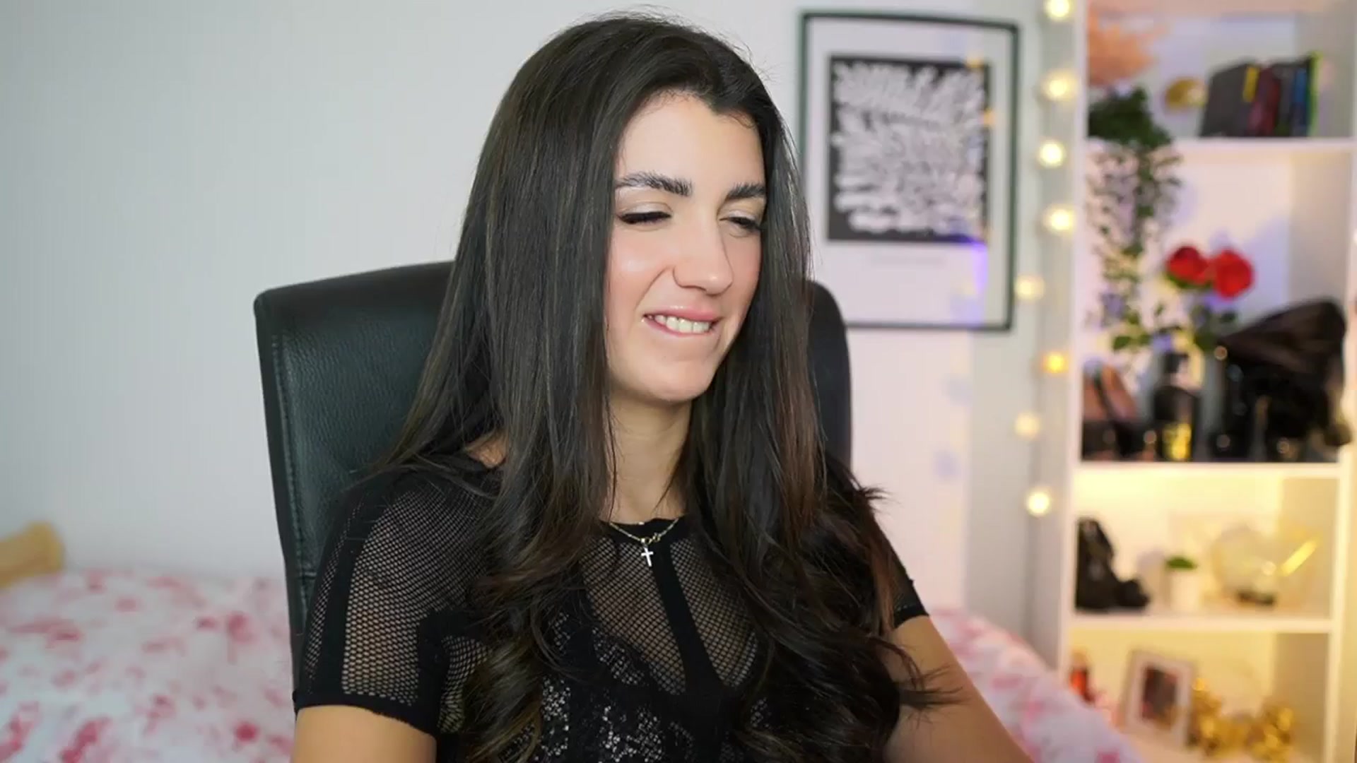 Gallery image thumbnail from Julia_Roca's myfreecams stream on, 01/09/2025, 16:19 image 11 of 20