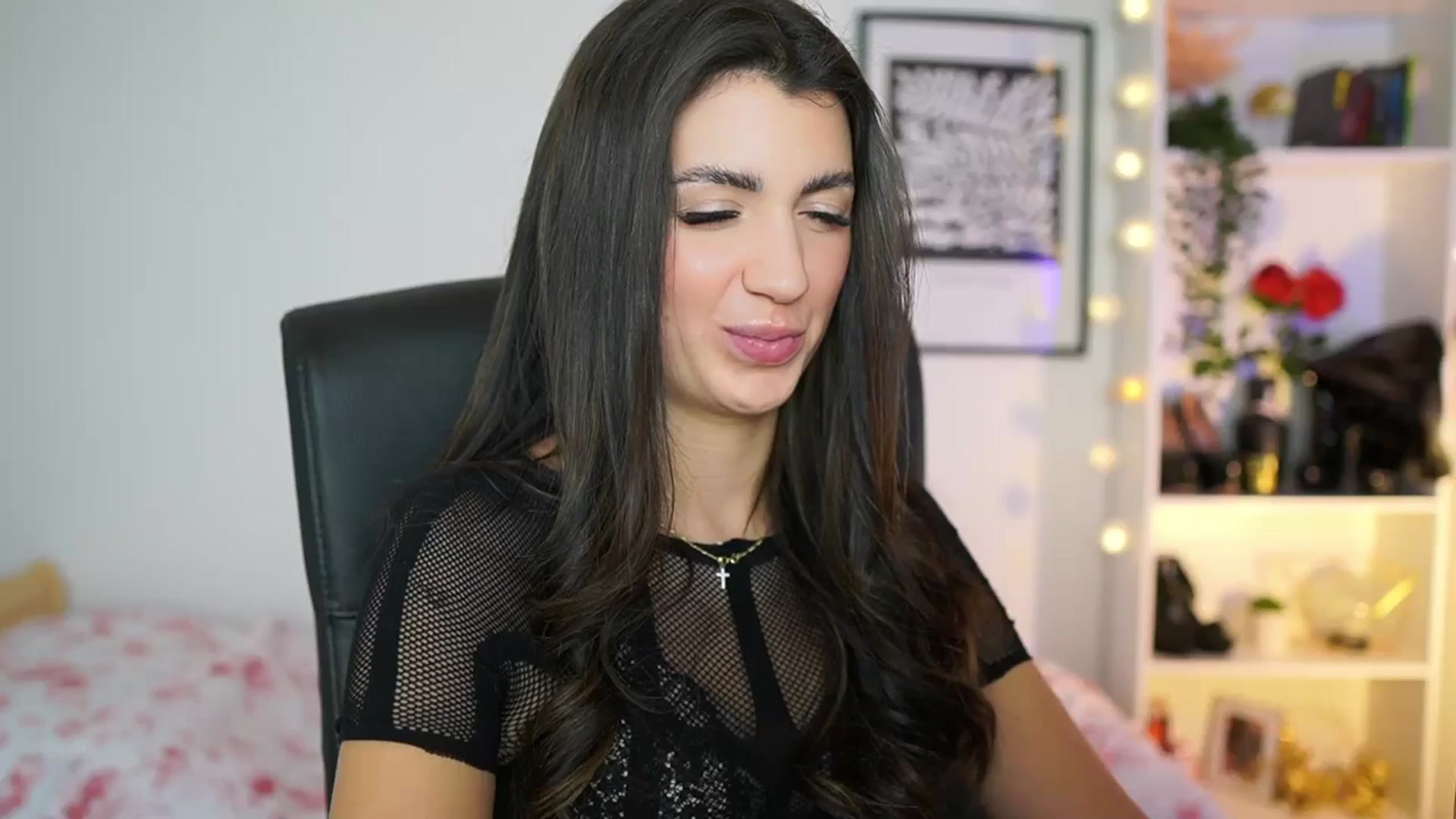 Gallery image thumbnail from Julia_Roca's myfreecams stream on, 01/09/2025, 16:19 image 10 of 20