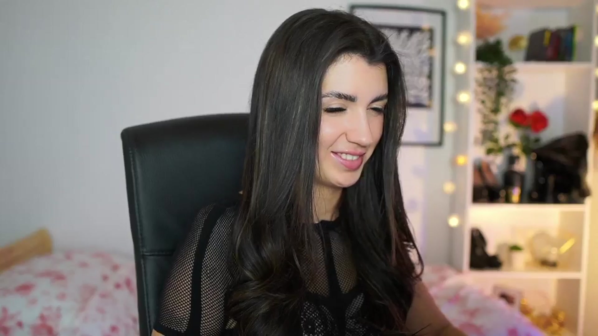 Gallery image thumbnail from Julia_Roca's myfreecams stream on, 01/09/2025, 19:08 image 2 of 20