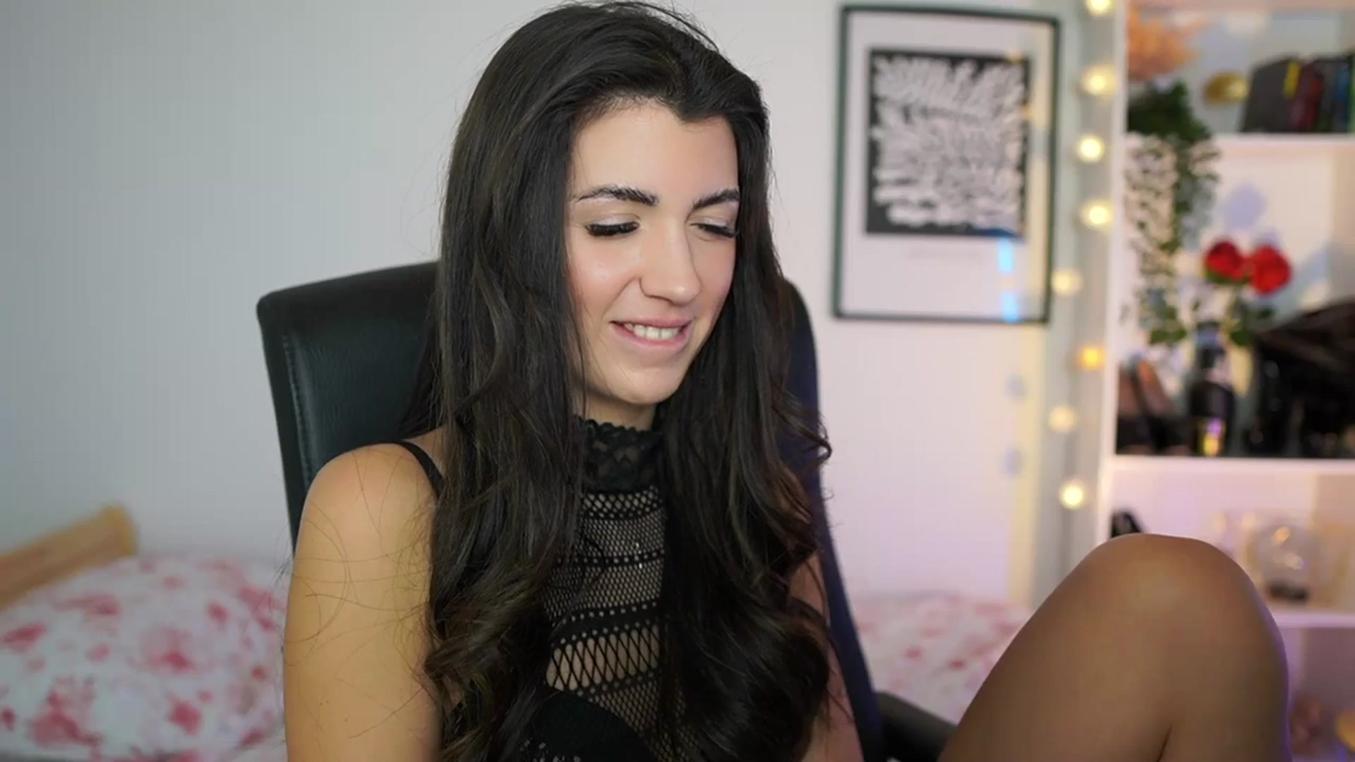 Gallery image thumbnail from Julia_Roca's myfreecams stream on, 01/10/2025, 17:09 image 7 of 20