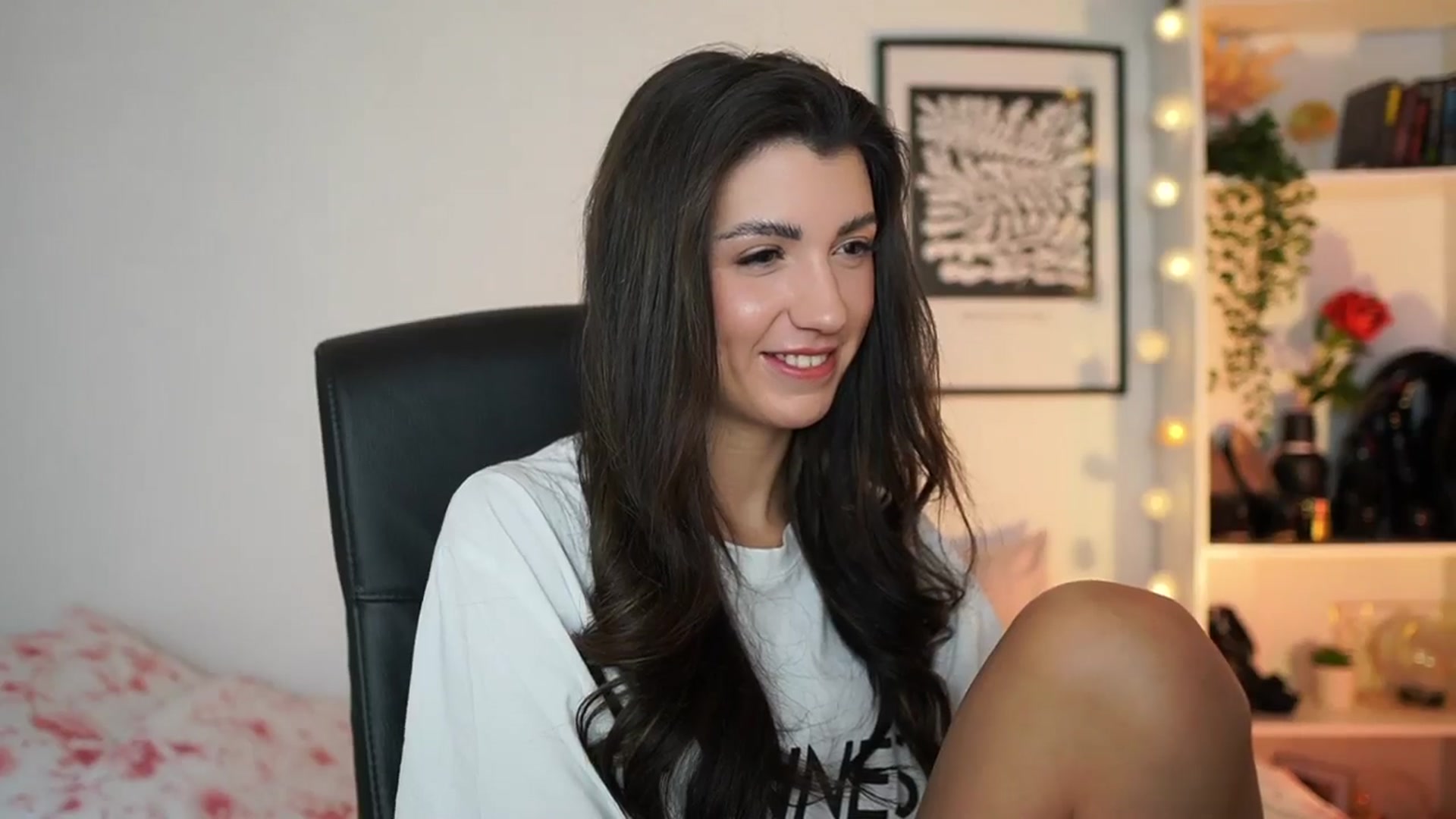 Gallery image thumbnail from Julia_Roca's myfreecams stream on, 01/16/2025, 15:36 image 3 of 20