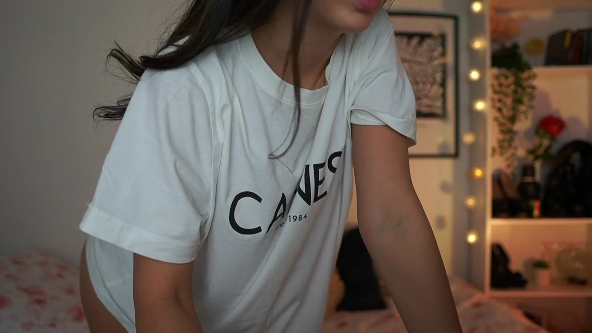 Gallery image thumbnail from Julia_Roca's myfreecams stream on, 01/16/2025, 15:36 image 20 of 20