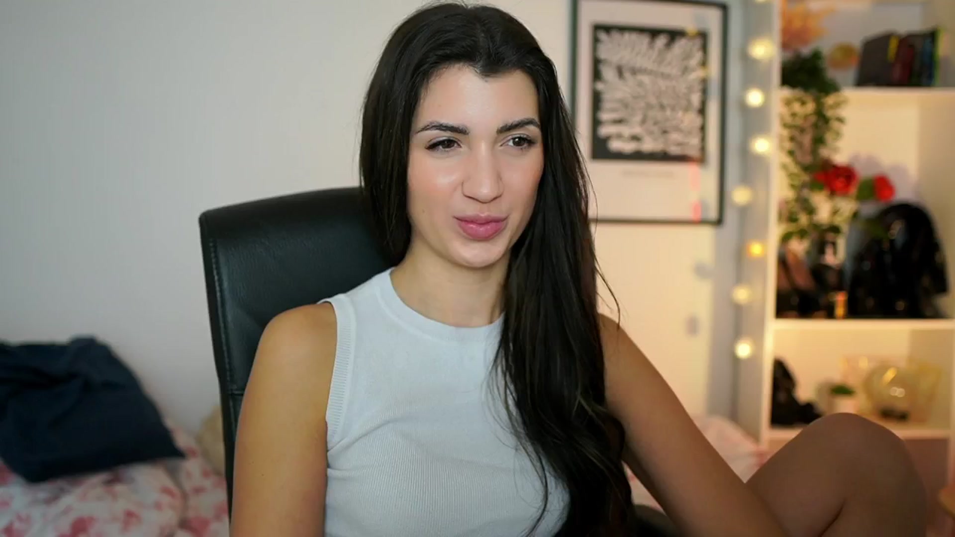 Gallery image thumbnail from Julia_Roca's myfreecams stream on, 01/18/2025, 11:51 image 20 of 20