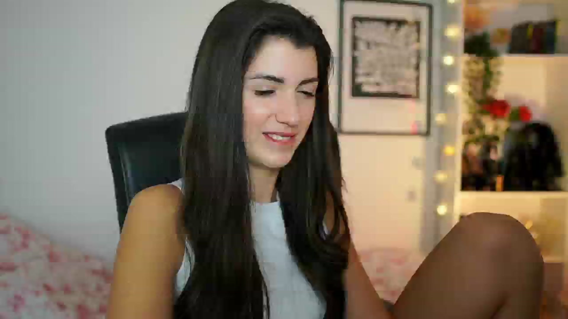 Gallery image thumbnail from Julia_Roca's myfreecams stream on, 01/18/2025, 17:41 image 1 of 20