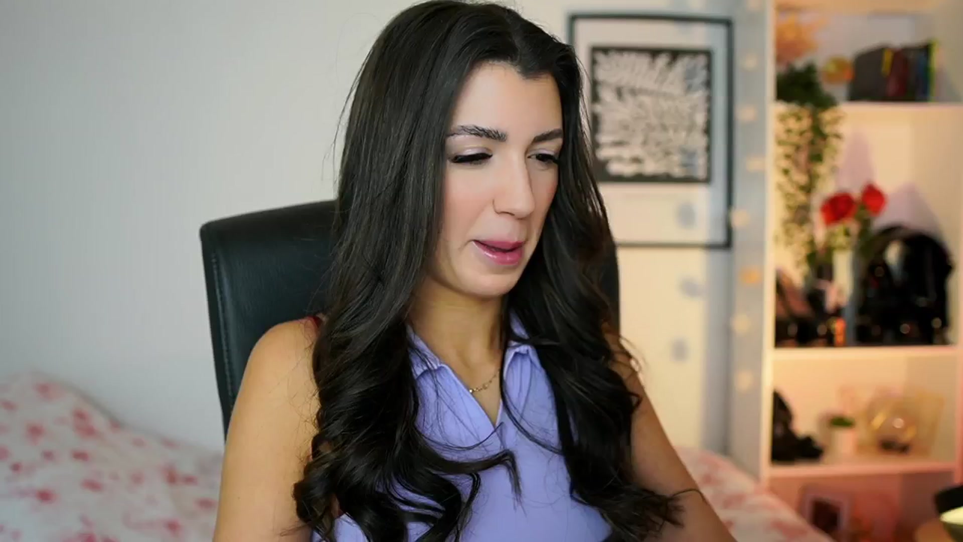 Gallery image thumbnail from Julia_Roca's myfreecams stream on, 01/23/2025, 14:39 image 4 of 20