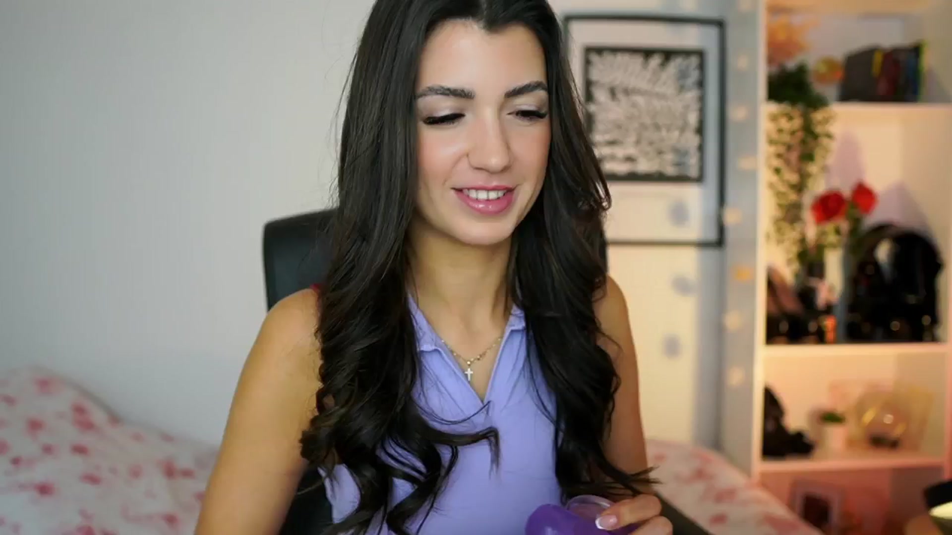 Gallery image thumbnail from Julia_Roca's myfreecams stream on, 01/23/2025, 14:39 image 5 of 20