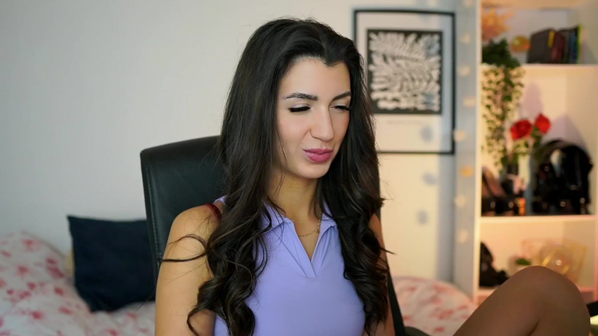 Gallery image thumbnail from Julia_Roca's myfreecams stream on, 01/23/2025, 15:37 image 8 of 20
