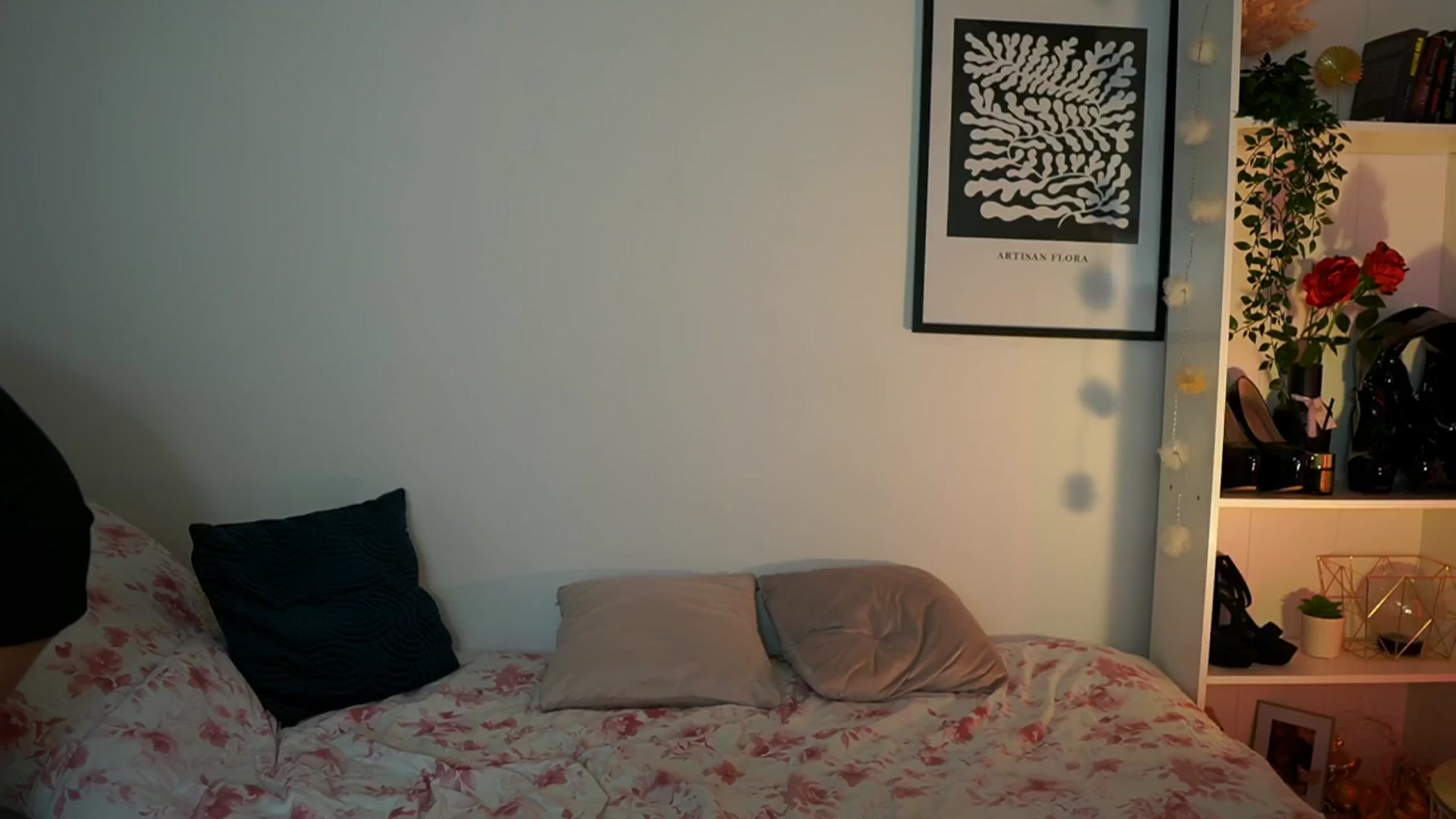 Gallery image thumbnail from Julia_Roca's myfreecams stream on, 01/24/2025, 12:31 image 2 of 20
