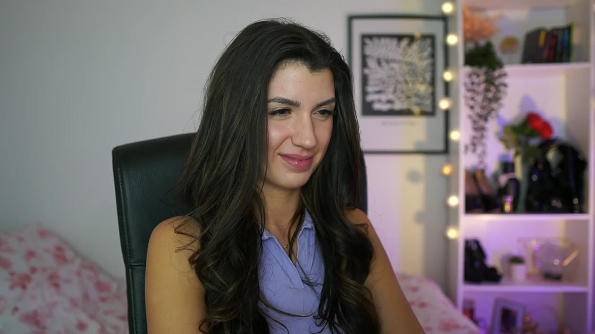 Gallery image thumbnail from Julia_Roca's myfreecams stream on, 02/06/2025, 17:12 image 8 of 20