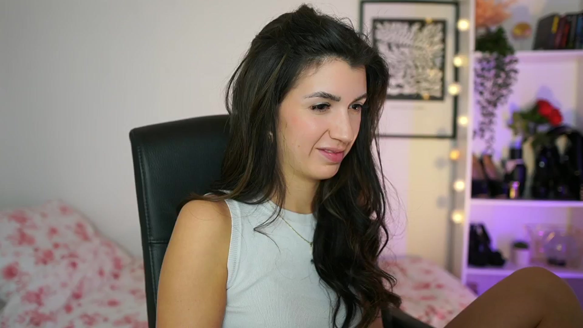 Gallery image thumbnail from Julia_Roca's myfreecams stream on, 02/08/2025, 15:14 image 20 of 20